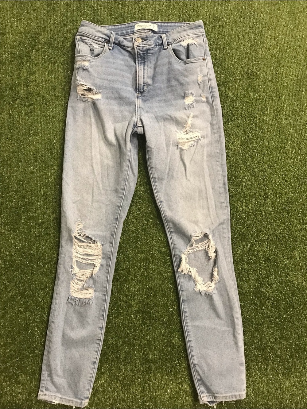 Abercrombie & Fitch Light Wash Distressed Skinny Jeans